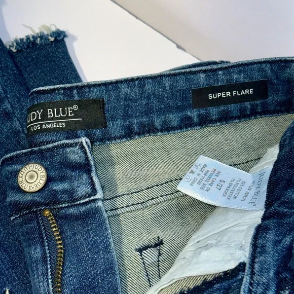 Judy Blue Medium Blue Star-Embellished Flare Jeans - Picture 3 of 4